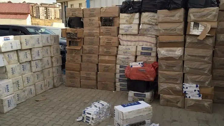 105 bin paket kaçak sigara ele geçirildi