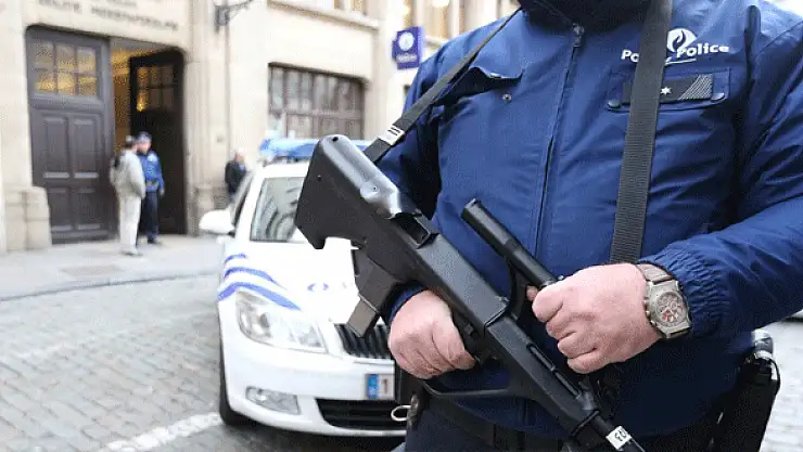 Brükselde Kriminoloji Enstitüsünün önünde patlama