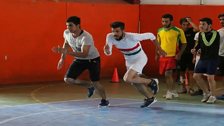 Büyükşehir Belediyesi 19 Genci Üniversiteye Yerleştirdi