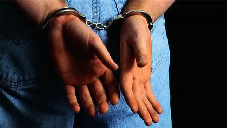 YYÜde 10 kişi tutukladı