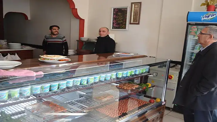 Başkanı Karal, lokanta ve fırınları denetledi