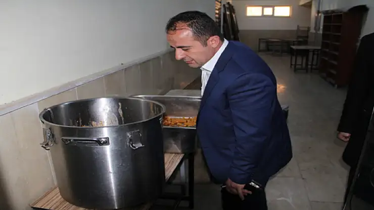Müdür Samsadan pansiyon ve yemekhane denetimi