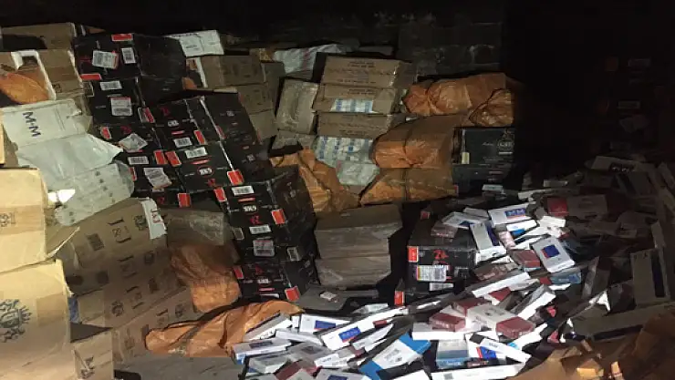 Van'da kaçak sigara operasyonu