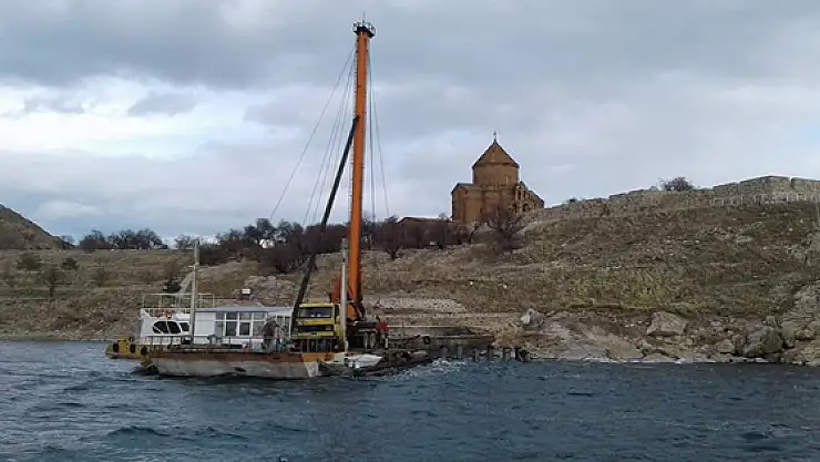 Akdamar Adası yeni iskelesine kavuşuyor