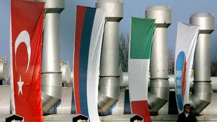 RUS ANALİST TÜRKİYE'NİN GAZ ALIMINI DEĞERLENDİRDİ