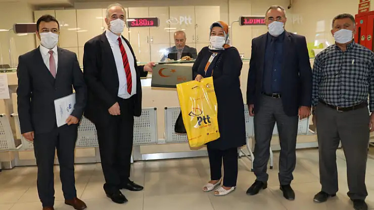 180. MÜŞTERİYE PTT'DEN HEDİYE