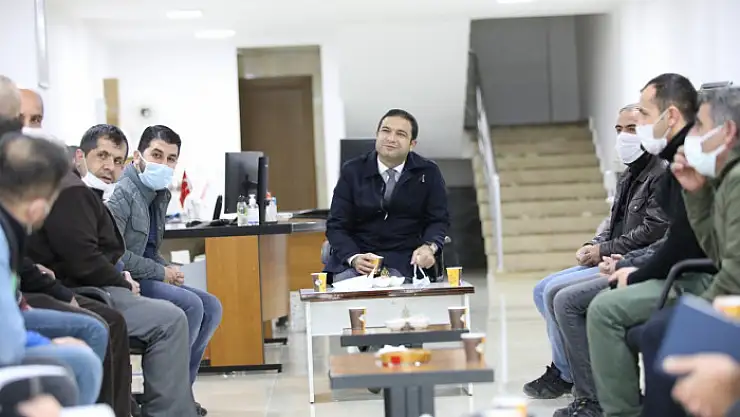 Başkan Vekili Aslan esnafıları  dinledi