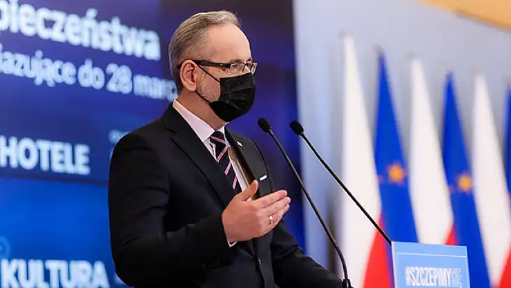 Polonya'da tam kapanma yeniden gündemde