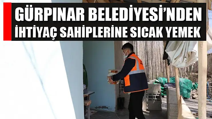 Gürpınar Belediyesi'nden ihtiyaç sahiplerine sıcak yemek