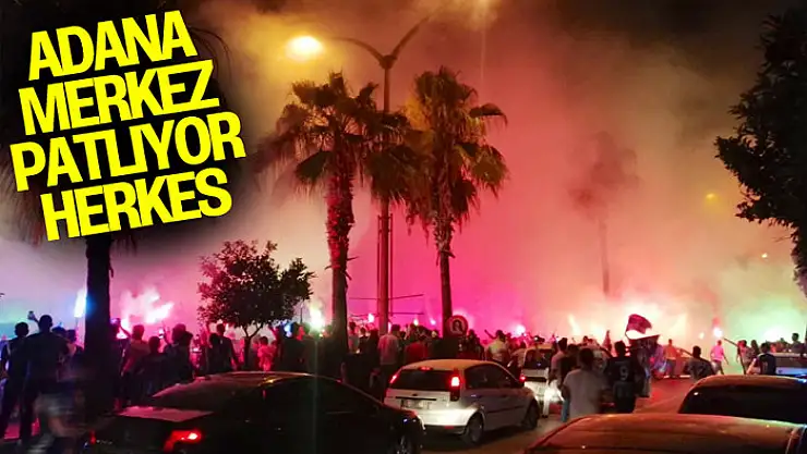 Adana Demirspor'un 26 yıl sonra gelen şampiyonluğu kentte coşkuyla kutlandı