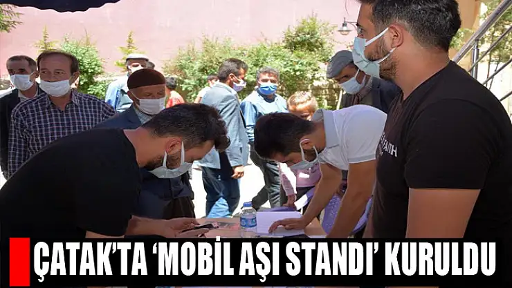 Çatak'ta 'Mobil Aşı Standı' kuruldu