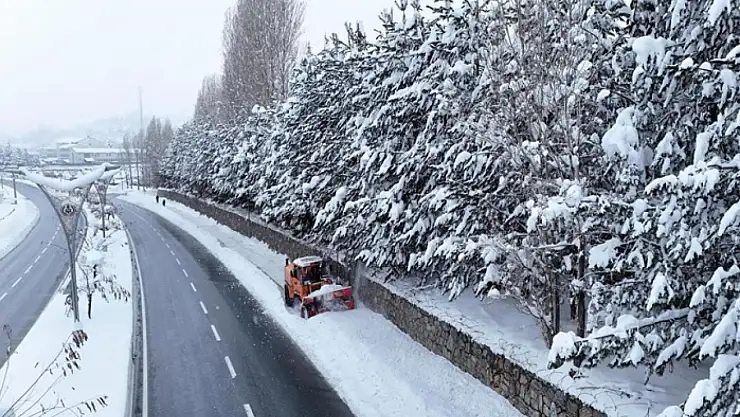 250 köy yolu ulaşıma açıldı