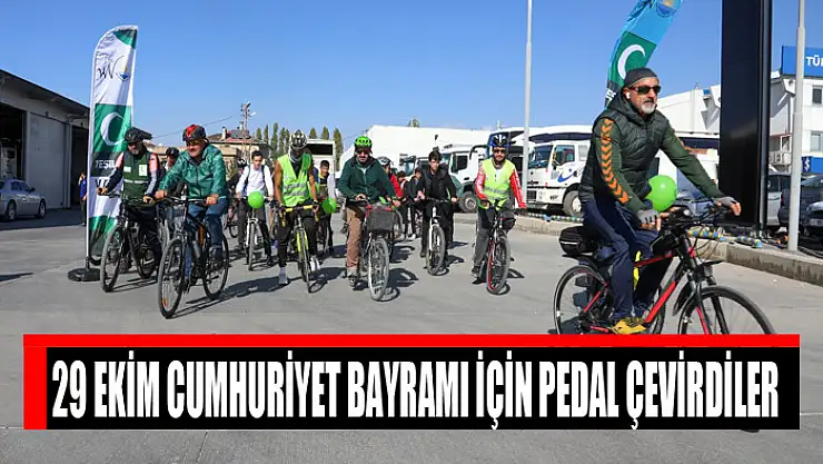 29 Ekim Cumhuriyet Bayramı için pedal çevirdiler