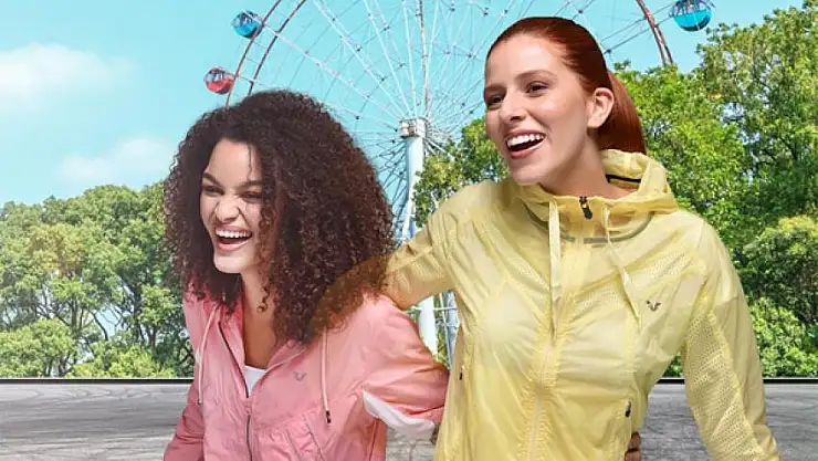 Çocuk Elbiselerinde Sevimli Desenler