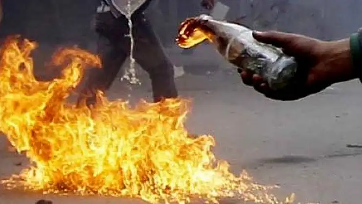 3 MOLOTOFÇU YAKALANDI