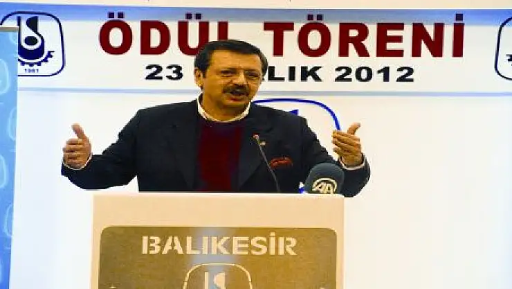 VAN'A İNADINA İKİ OKUL