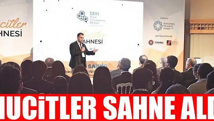 Mucitler sahne aldı