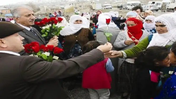 162 ÇOCUK SÜNNET ETTİRİLDİ