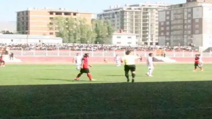 B.Vanspor Kendi Sahasında Galip