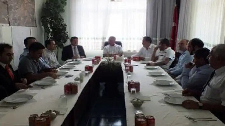 VAN TSO, OSB'DE TOPLANDI