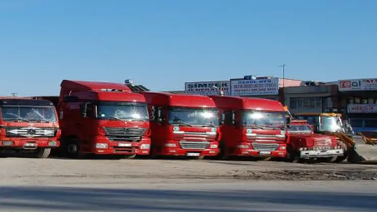 NAKLİYE ŞOFÖRLERİNE SEMİNER