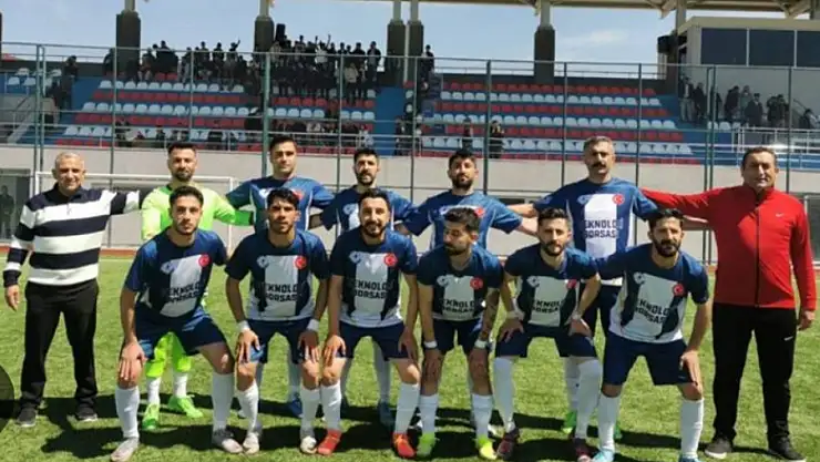 Başkalespor Teknik Direktörü Kinyas Turan yaşamını yitirdi