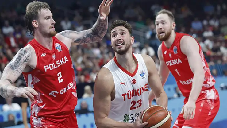 A Milli Erkek Basketbol Takımı, yarı finalde Yunanistan ile karşılaşacak