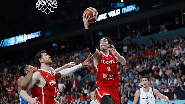 A Milli Erkek Basketbol Takımı, Avrupa şampiyonluğu için parkede