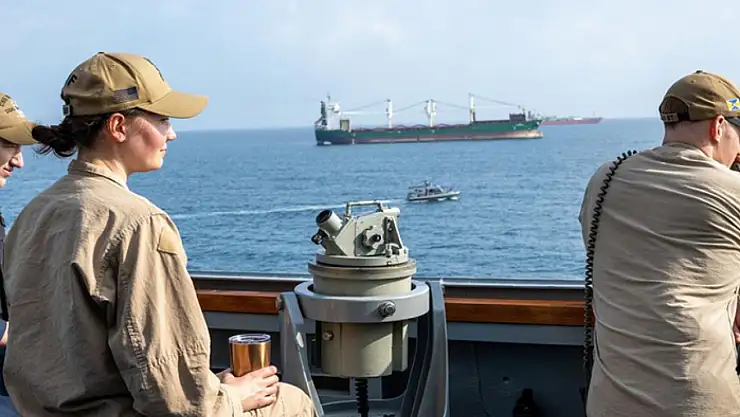 ABD'nin Venezuela açıklarında bir petrol tankerine el koyduğu iddia edildi