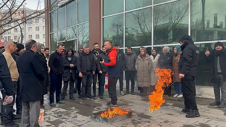 AFAD'dan sağlıkçılara afet eğitimi