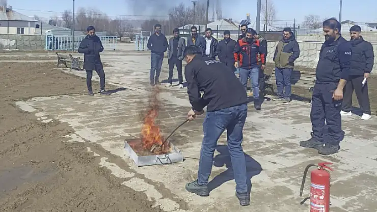 AFAD, Saray'da farkındalık eğitimleri düzenledi