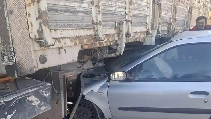 Ahlat'ta trafik kazası: 4 yaralı