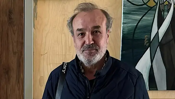 Akademisyen yönetmen Sadık Battal hayatını kaybetti