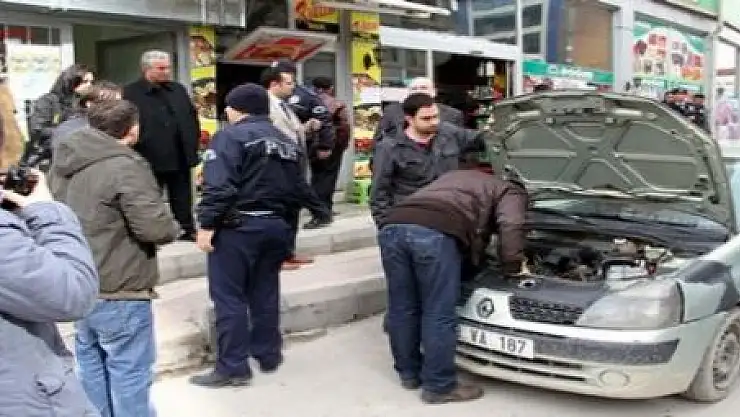 VAN POLİSİNE BOMBA  UYARISI