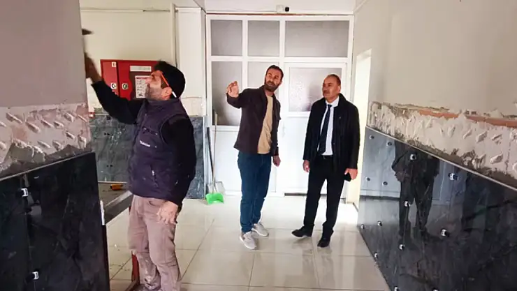 Alpaslan Fen Lisesi'nde tadilat çalışmaları sürüyor