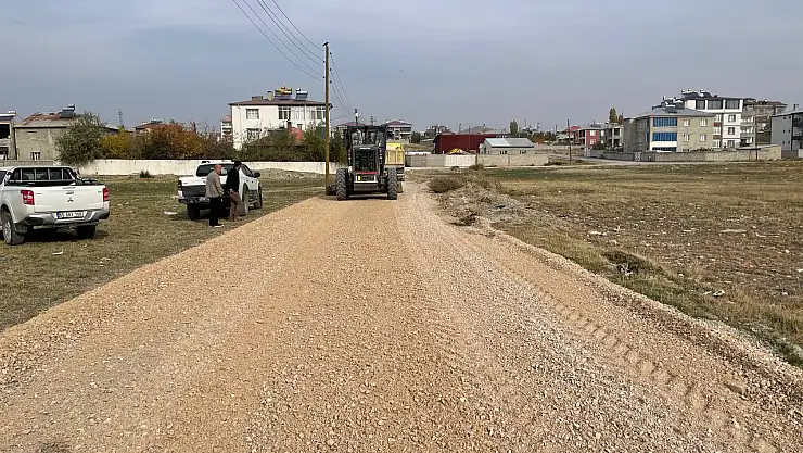 Altıntepe Mahallesi'nde stabilize yol çalışmaları