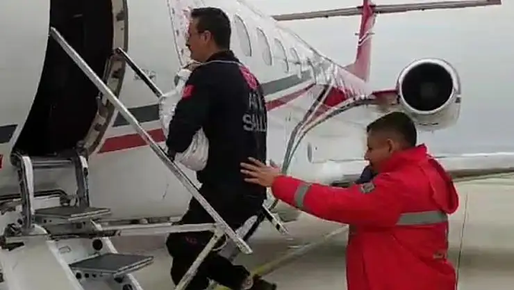 Ambulans uçak kalp hastası bebek için havalandı