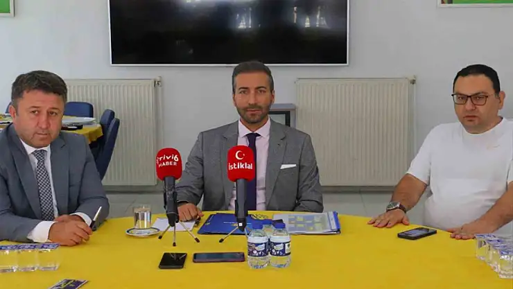 Ankaragücü Başkanı Tekin, basın mensuplarıyla kahvaltıda buluştu