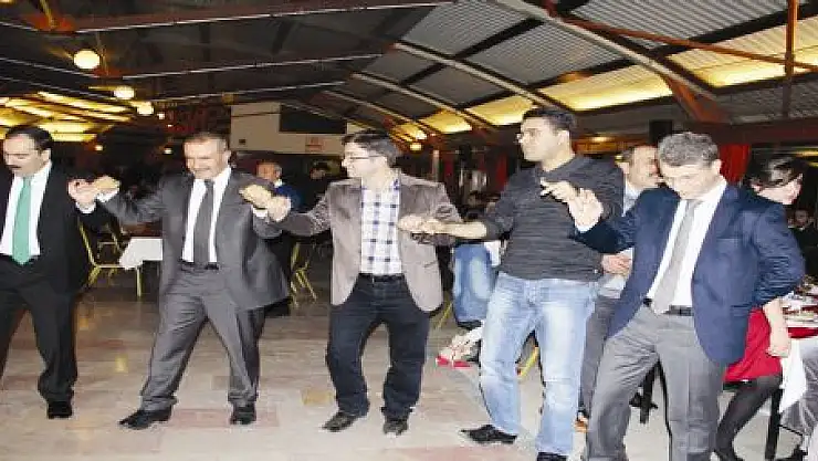 Gaziantepliler Van'da doyasıya eğlendi