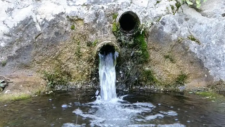 Asırlık Selçuklu çeşmeleri zamana direniyor