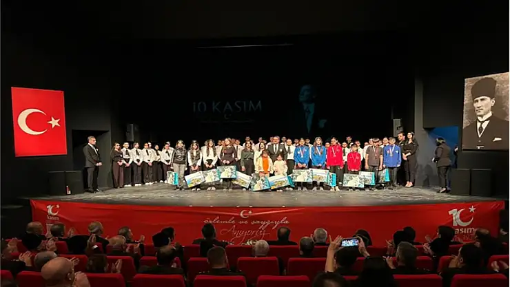 Atatürk, Bitlis, Van ve Hakkâri'de anıldı