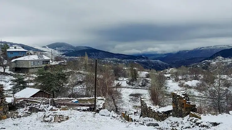 Bahar ile gelen kar