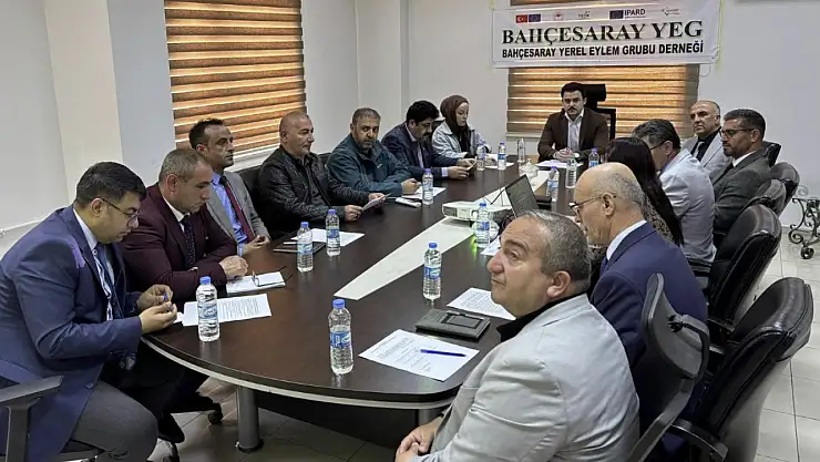 Bahçesaray'da yatırım ve projeler masaya yatırıldı