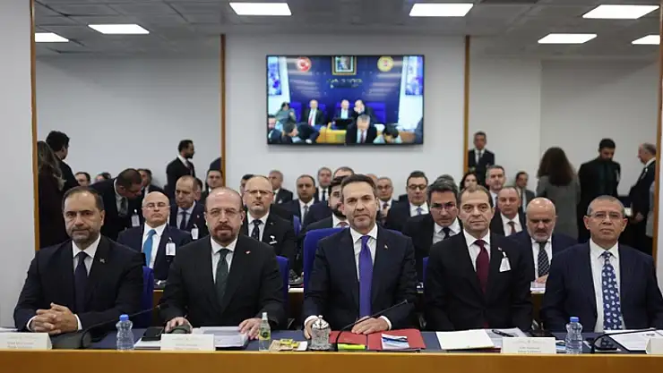 Bakan Bayraktar: Yaklaşık 97 bin maden ruhsatın iptalini sağladık