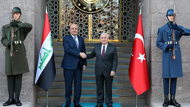 Bakan Güler, Irak Savunma Bakanı Abbasi ile bir araya geldi
