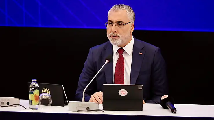 Bakan Işıkhan'dan Asgari Ücretle İlgili Açıklama!