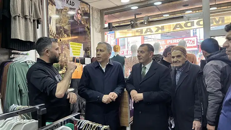 Bakan Yerlikaya Eski Van Caddesini ziyaret etti