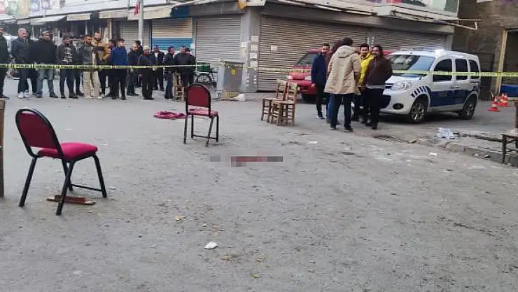 Barış için yapılan toplantıda kan aktı