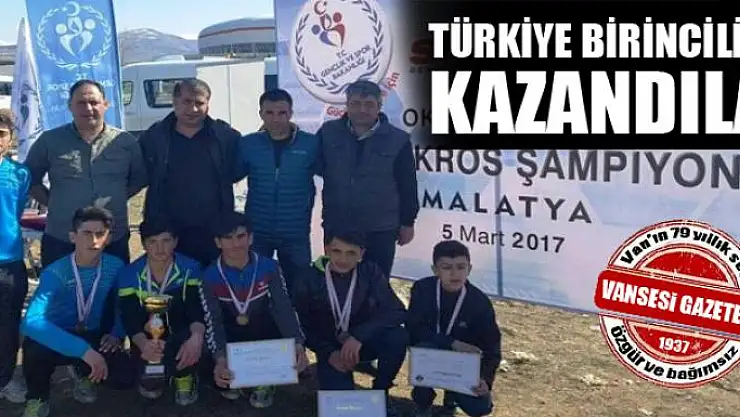 Türkiye Birinciliğini Kazandılar
