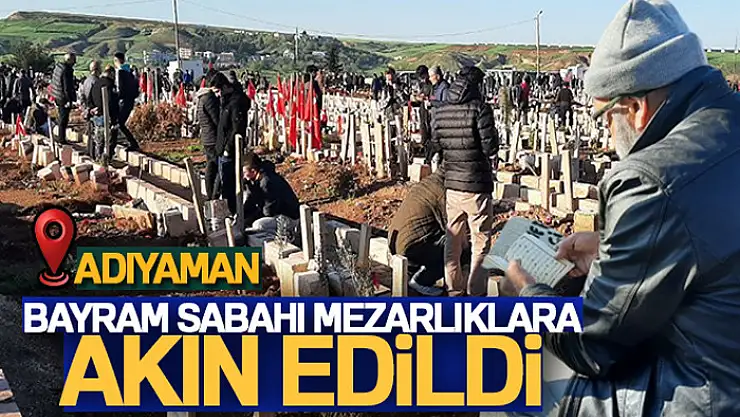 Bayram sabahı mezarlıklara akın edildi